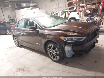 FORD FUSION HYBRID 2019