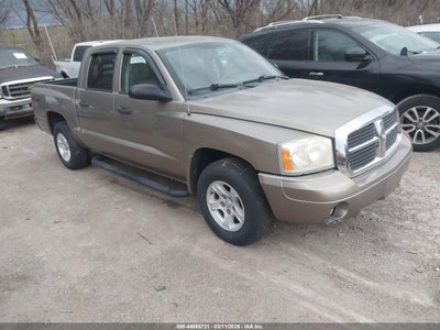 DODGE DAKOTA 2006