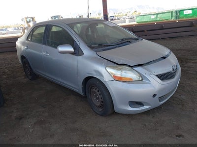 TOYOTA YARIS 2010