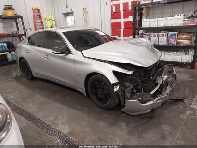 INFINITI Q50 2014
