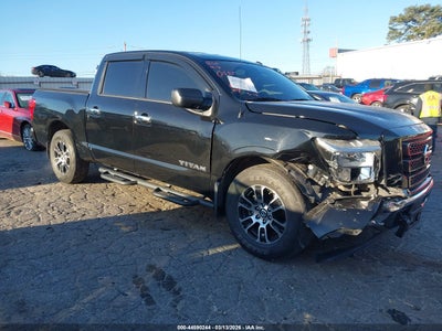 NISSAN TITAN 2021