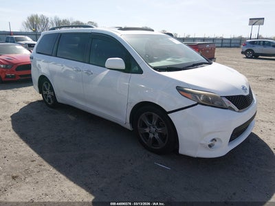 TOYOTA SIENNA 2017