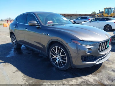MASERATI LEVANTE 2017
