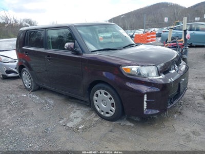 SCION XB 2013