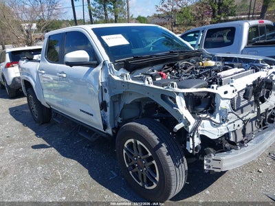 TOYOTA TACOMA 2025