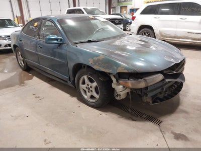 PONTIAC GRAND PRIX 2002
