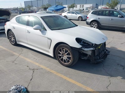 PORSCHE PANAMERA 2011