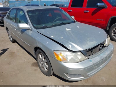 TOYOTA AVALON 2000