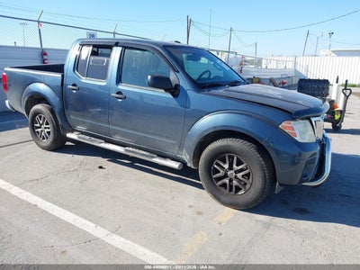 NISSAN FRONTIER 2014