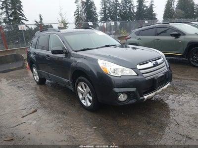 SUBARU OUTBACK 2013