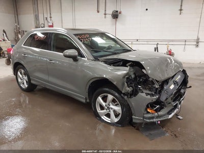 AUDI Q3 2021