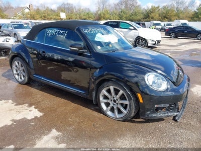 VOLKSWAGEN BEETLE 2013