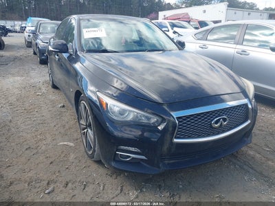 INFINITI Q50 2015