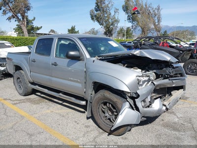 TOYOTA TACOMA 2015