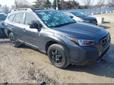 SUBARU OUTBACK 2024
