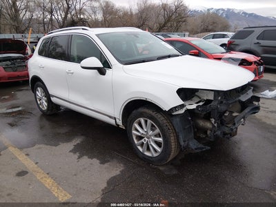 VOLKSWAGEN TOUAREG 2014
