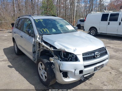 TOYOTA RAV4 2011