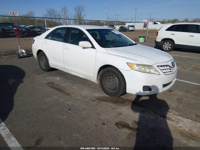 TOYOTA CAMRY 2010