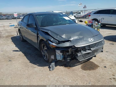HYUNDAI ELANTRA 2025