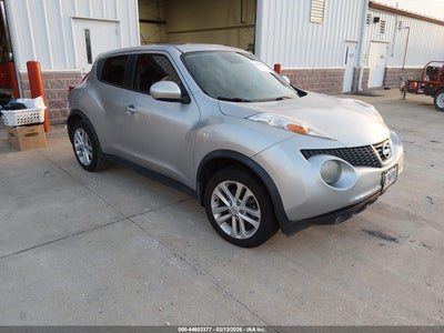 NISSAN JUKE 2011