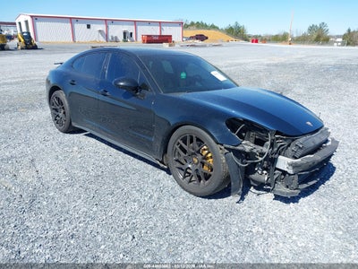 PORSCHE PANAMERA 2018