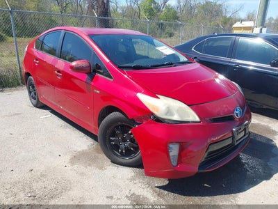 TOYOTA PRIUS 2012