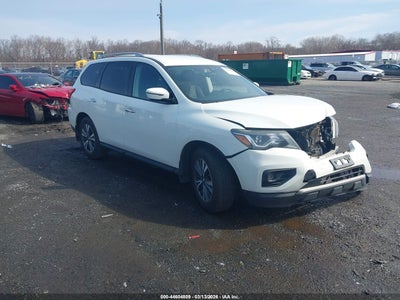 NISSAN PATHFINDER 2017