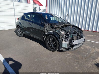 TOYOTA C-HR 2021