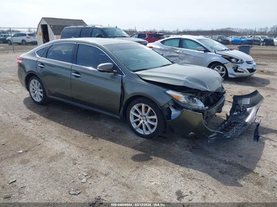 TOYOTA AVALON 2013