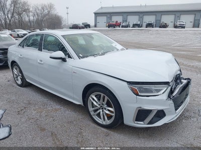 AUDI A4 2020