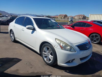 INFINITI G37 2012