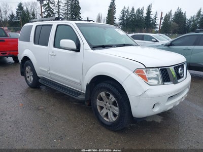 NISSAN PATHFINDER 2005