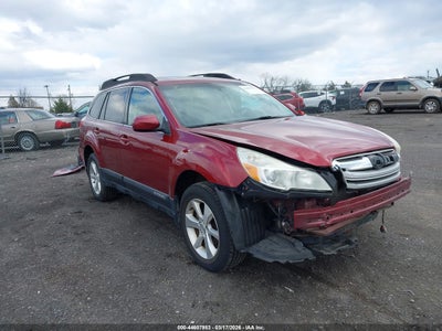 SUBARU OUTBACK 2013
