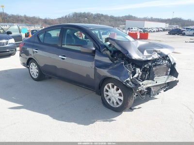 NISSAN VERSA 2015