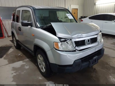 HONDA ELEMENT 2011