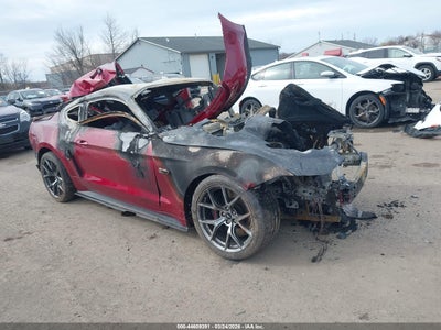 FORD MUSTANG 2019