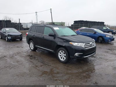 TOYOTA HIGHLANDER 2013