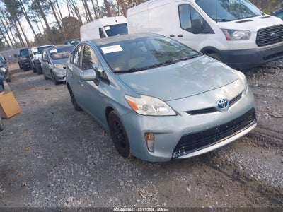 TOYOTA PRIUS 2015