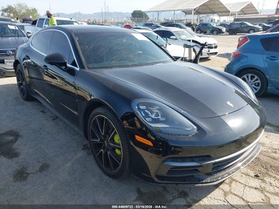 PORSCHE PANAMERA E-HYBRID 2018