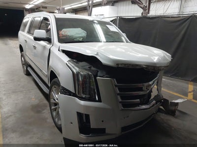 CADILLAC ESCALADE ESV 2018