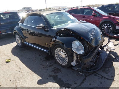 VOLKSWAGEN BEETLE 2013