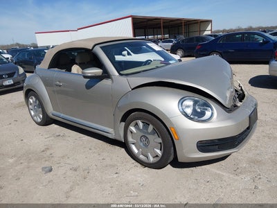 VOLKSWAGEN BEETLE 2013