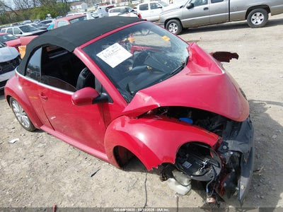VOLKSWAGEN NEW BEETLE 2008
