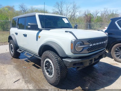 FORD BRONCO 2024