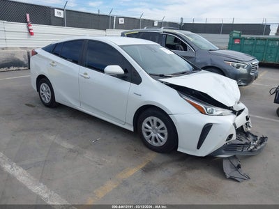 TOYOTA PRIUS 2021