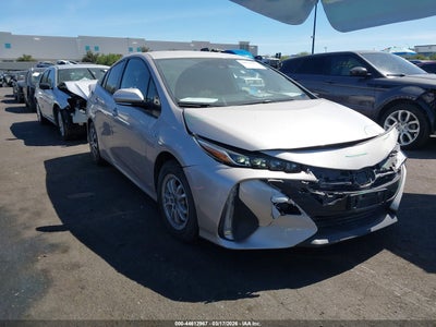 TOYOTA PRIUS PRIME 2022