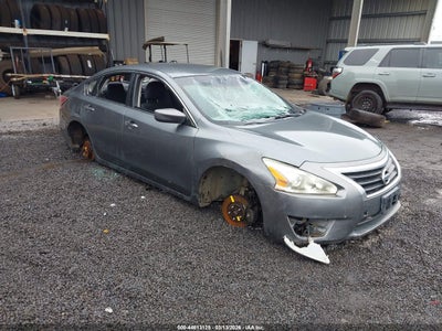 NISSAN ALTIMA 2015