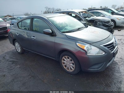 NISSAN VERSA 2017
