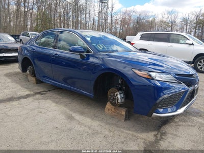 TOYOTA CAMRY 2023