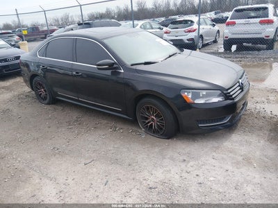 VOLKSWAGEN PASSAT 2013